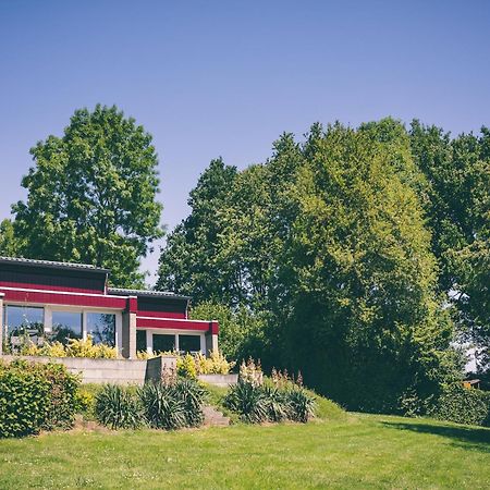 Nice Bungalow With Sauna And Bubble Bath, On A Holiday Park, 4 Km Valkenburg Villa Walem Bagian luar foto